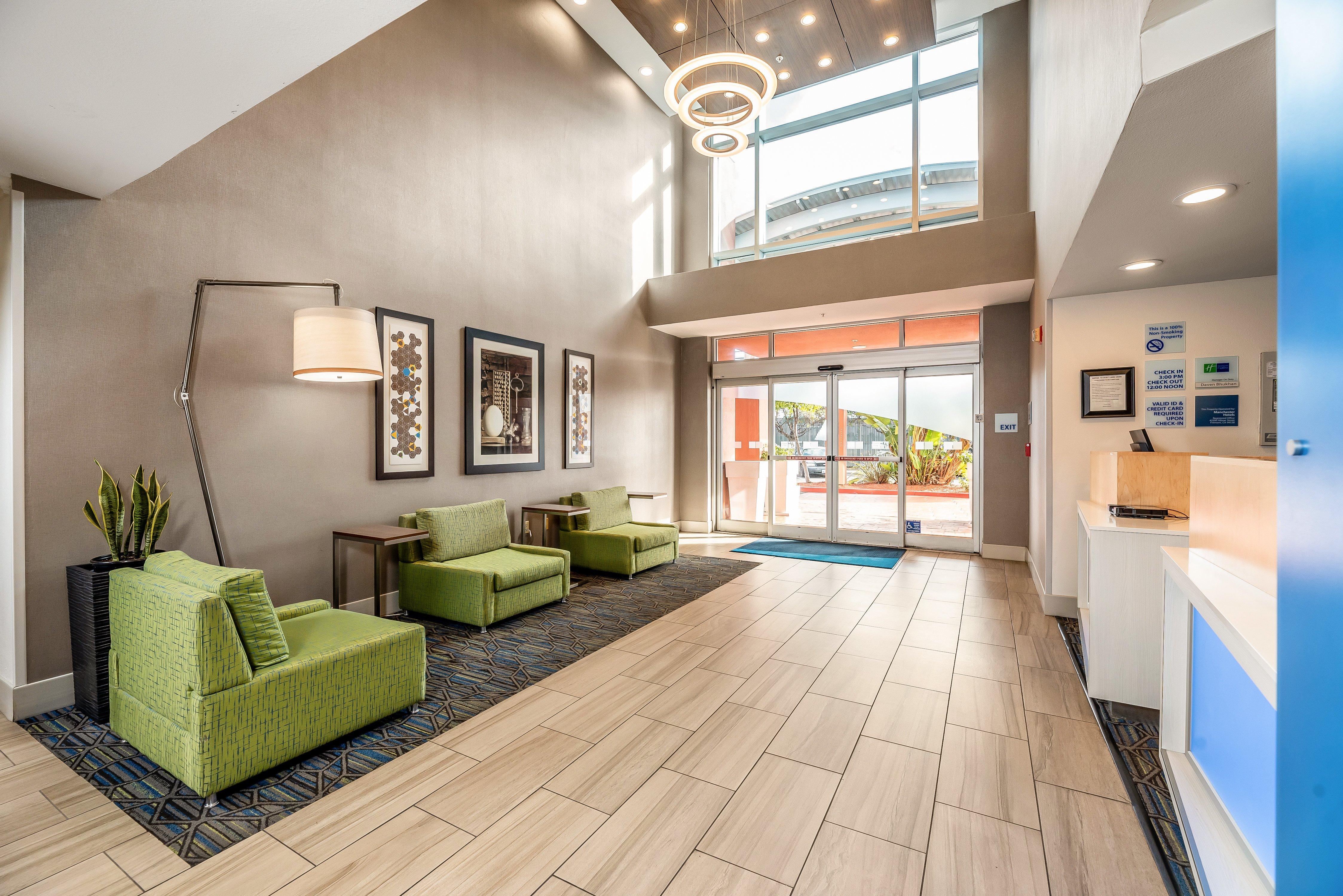 Holiday Inn Express Fremont - Milpitas Central By Ihg Exteriör bild