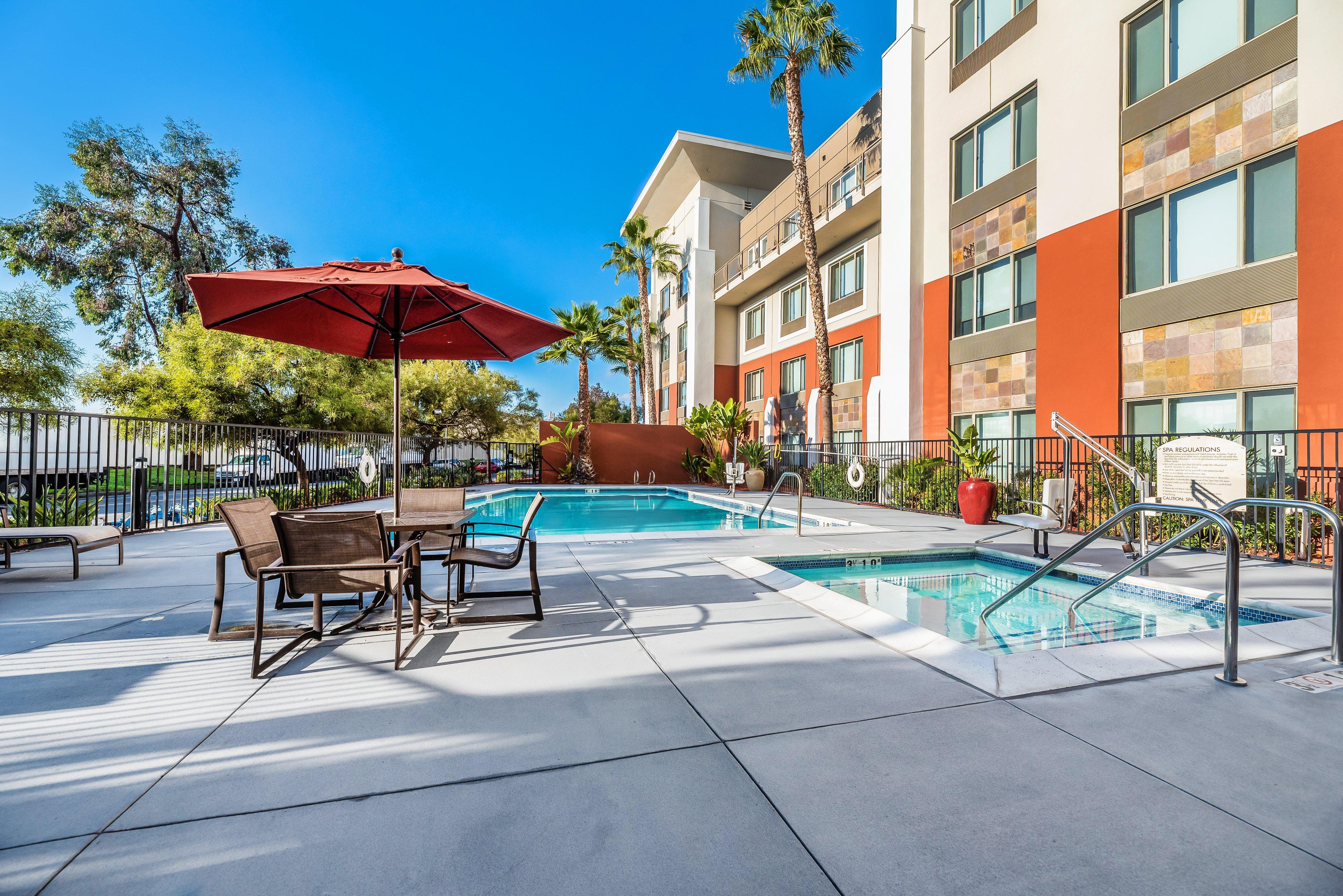 Holiday Inn Express Fremont - Milpitas Central By Ihg Exteriör bild