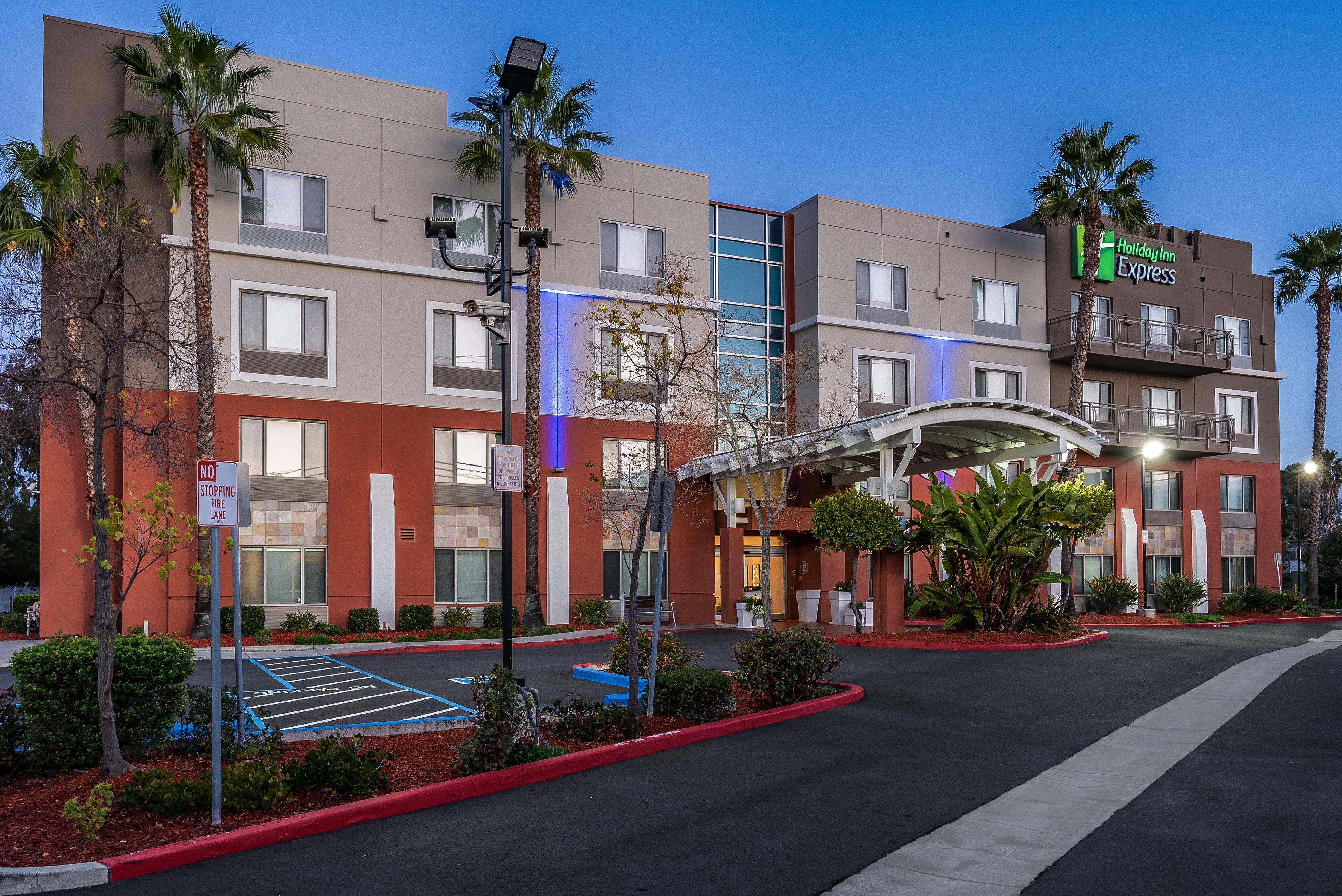 Holiday Inn Express Fremont - Milpitas Central By Ihg Exteriör bild